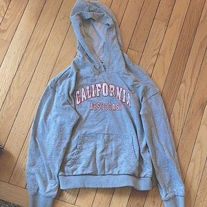 Gray and red California t-shirt